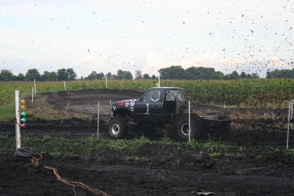 MUD RACE (80) Dennis Carr Flickr