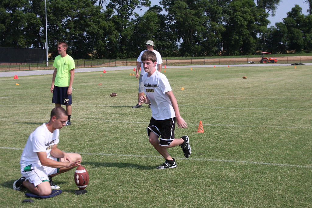 Bowling Green 2011 (63) Kicking Camps Flickr