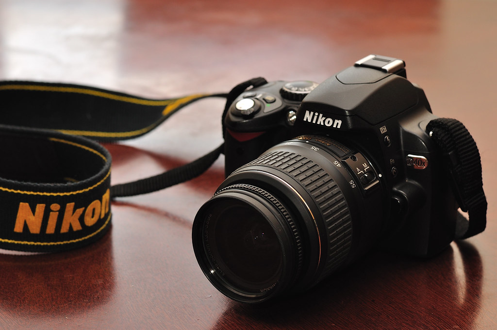 D40x kit Nikon D40x with 1855mm f/3.55.6 kit lens mattkarlsson