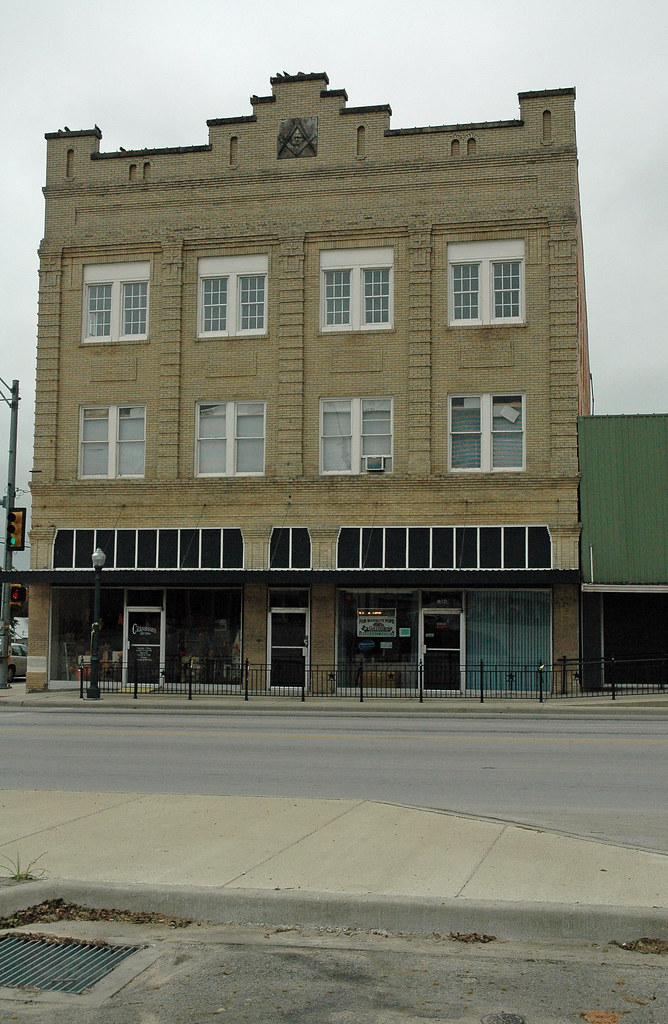 Comanche, Texas The town square in Comanche, Texas stevesheriw Flickr