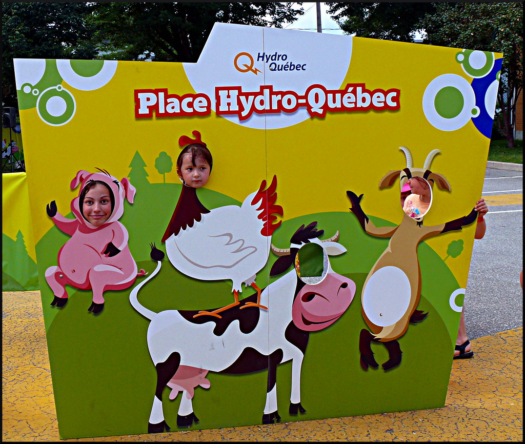 girls StHyacinthe Fair in Canada Julie Flickr