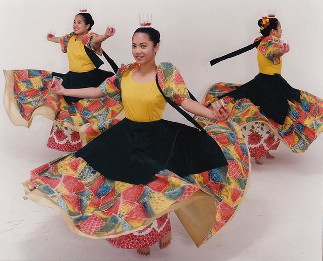 Binasuan Circle skirts replaced traditional "patadyong" ta… Flickr