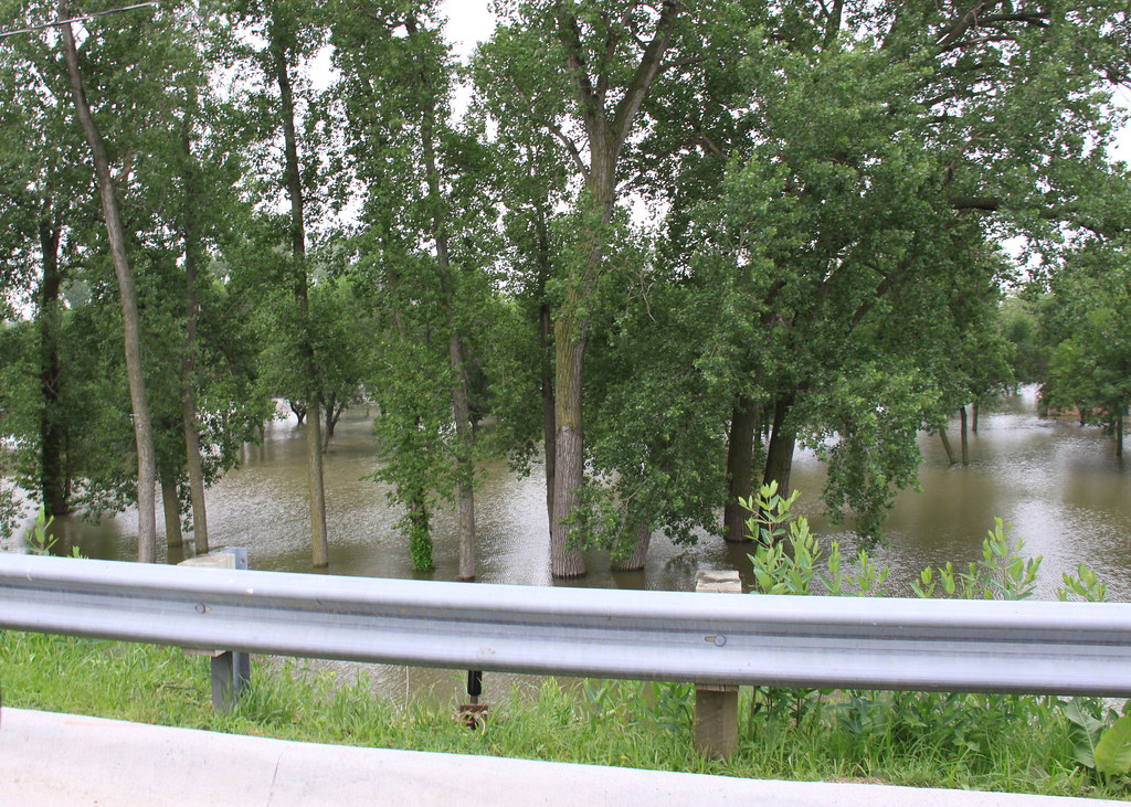 Omaha area Flood June 9 009 Haworth park area in Belllevue… Flickr