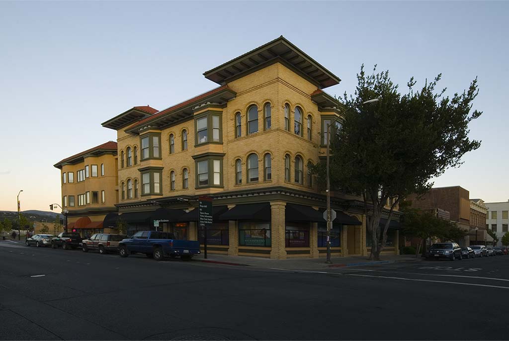 Commercial building downtown Napa Commercial building on t… Flickr