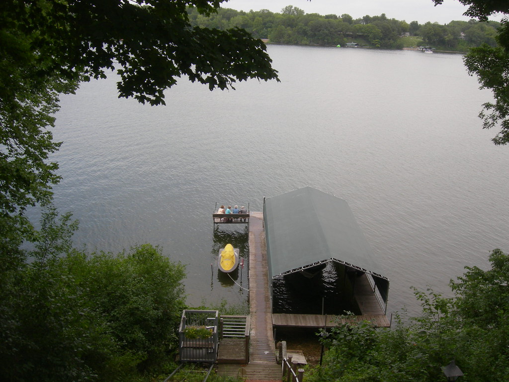 Lake The North Arm of Crystal Bay on Lake Minne… Mansley