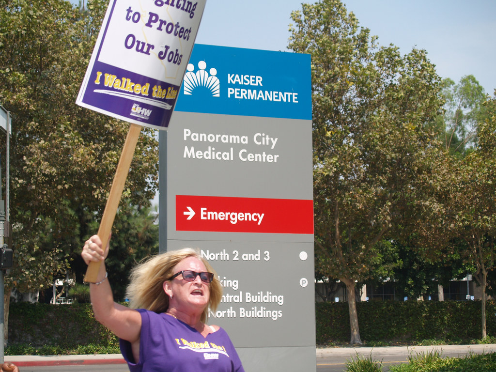 Kaiser Panorama City Informational Picket SEIU UHW Flickr