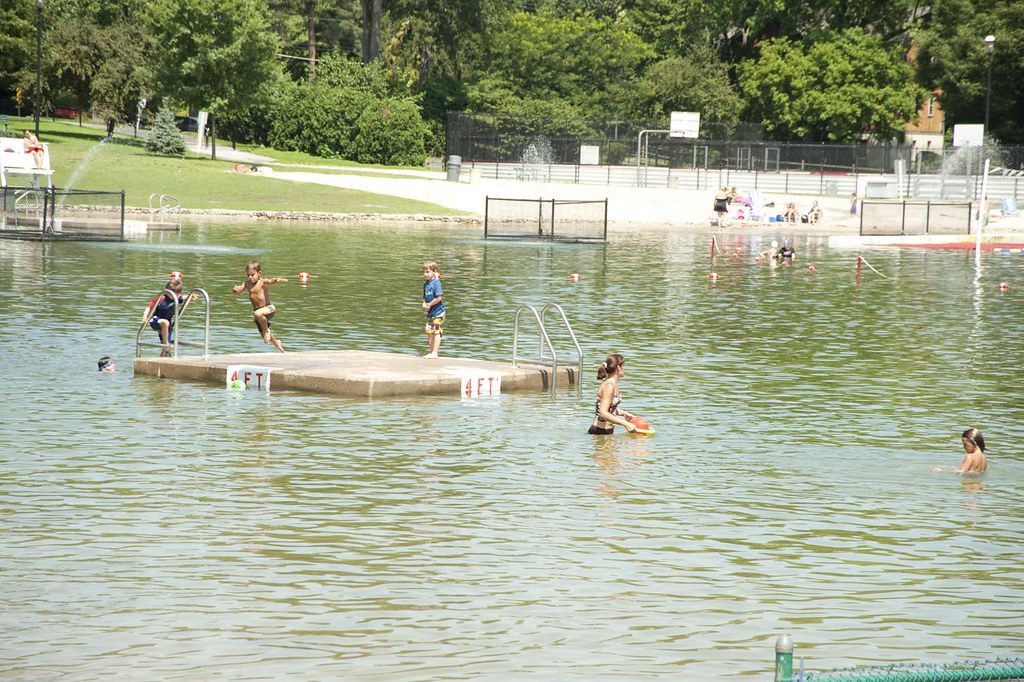 Graydon Park 2009 Graydon Pool, Ridgewood, NJ, USA, Summer… Flickr