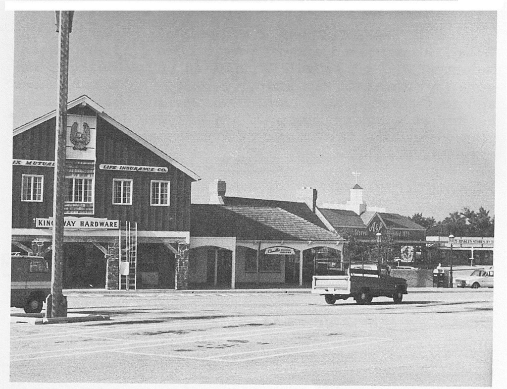 Barclay Shopping Center at Cherry Hill NJ 1960's view of B… Flickr