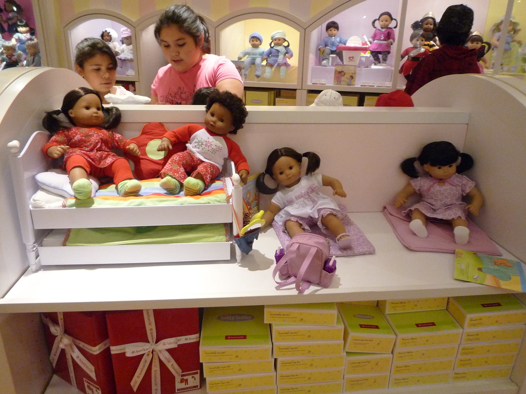 American Girl bunk beds In the American Girl store in Chic… Flickr