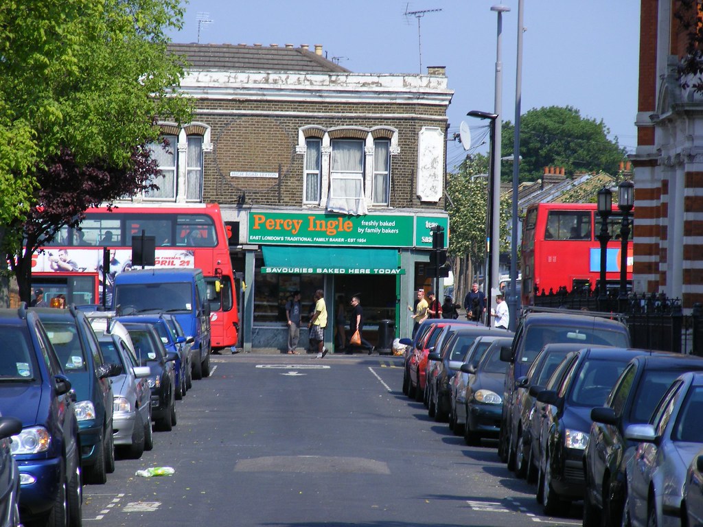 Percy Ingle bakery, High Road, Leyton E10 Percy Ingle bake… Flickr