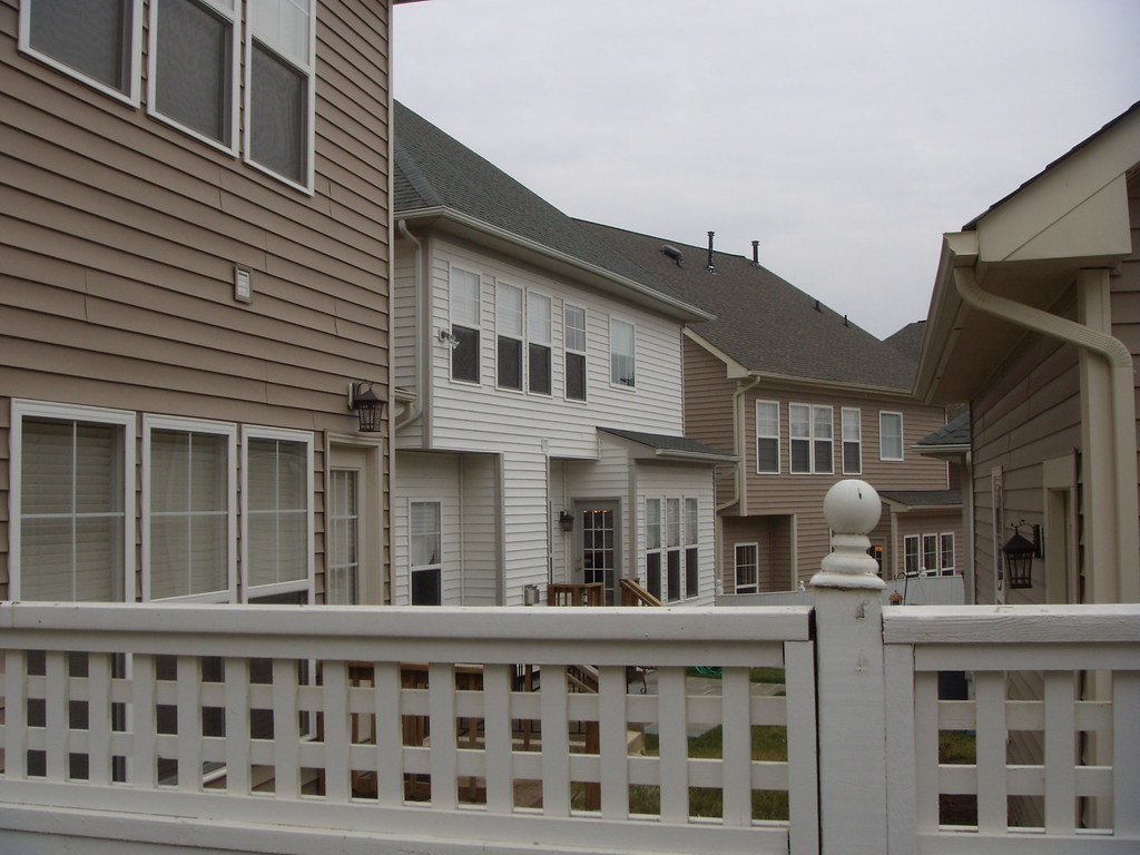 Rear Yards, Burdette Forest Drive Dan Reed Flickr