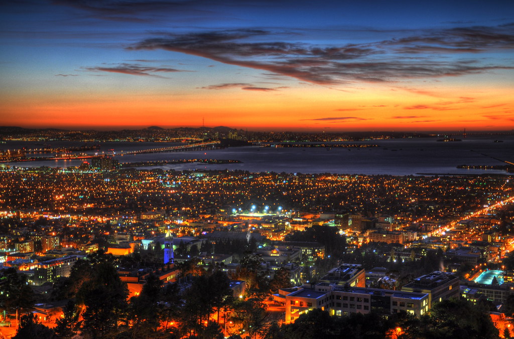 Berkeley Hills Sunset Atop the Berkeley hills near Lawrenc… Flickr