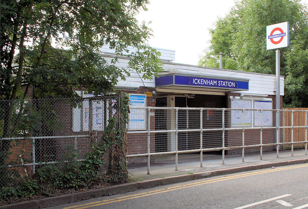 Ickenham Underground station LT, 1971 bowroaduk Flickr