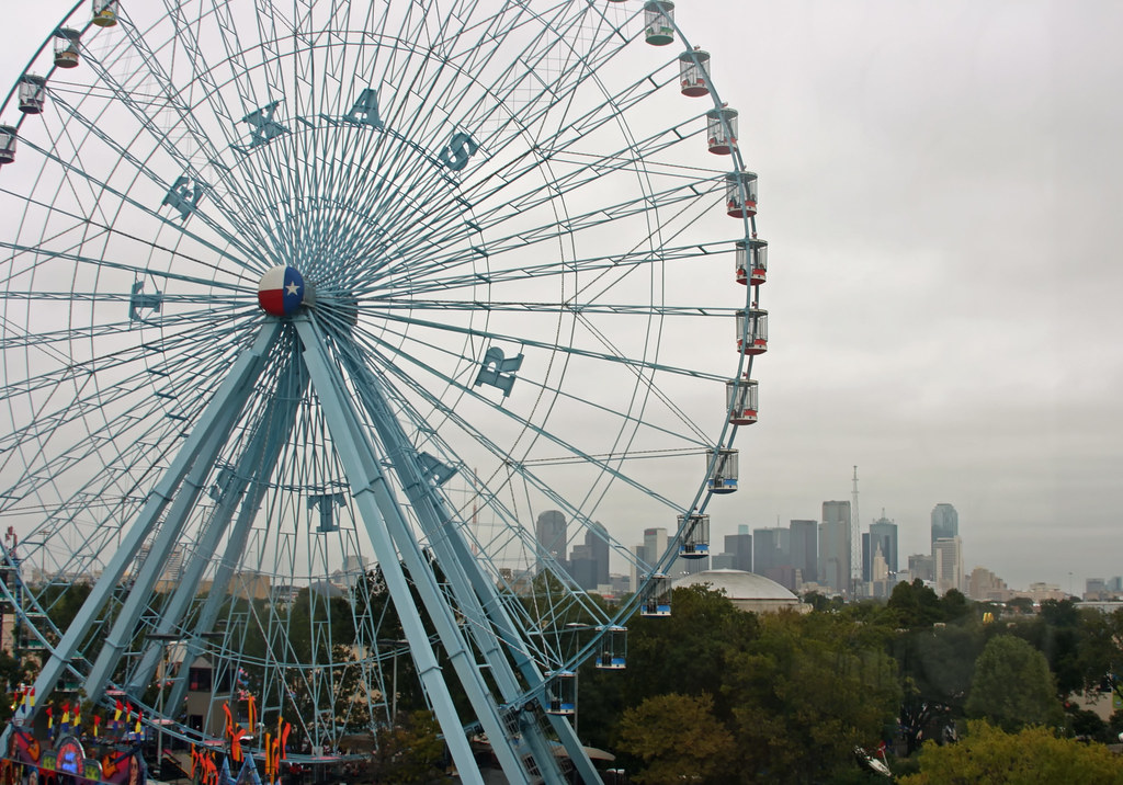 Fair Ferris Wheel Overlooks Dallas The 212foot (65 m) Tex… Flickr