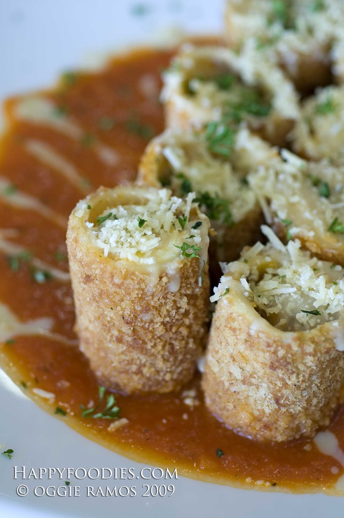 Unit 8 Fried Lasagna Rolls II go foodtripping with us at w… Flickr