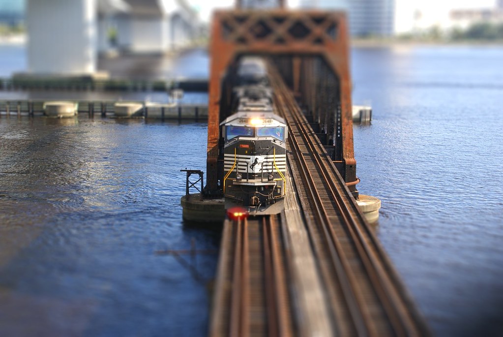 Acosta RR Drawbridge 1, Jacksonville FL Foxwood Fantasy Flickr