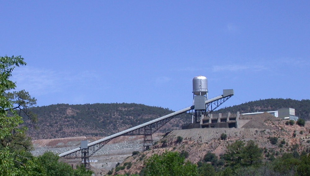 Silver City, NM 3187a Active mining area just north of Chi… Flickr