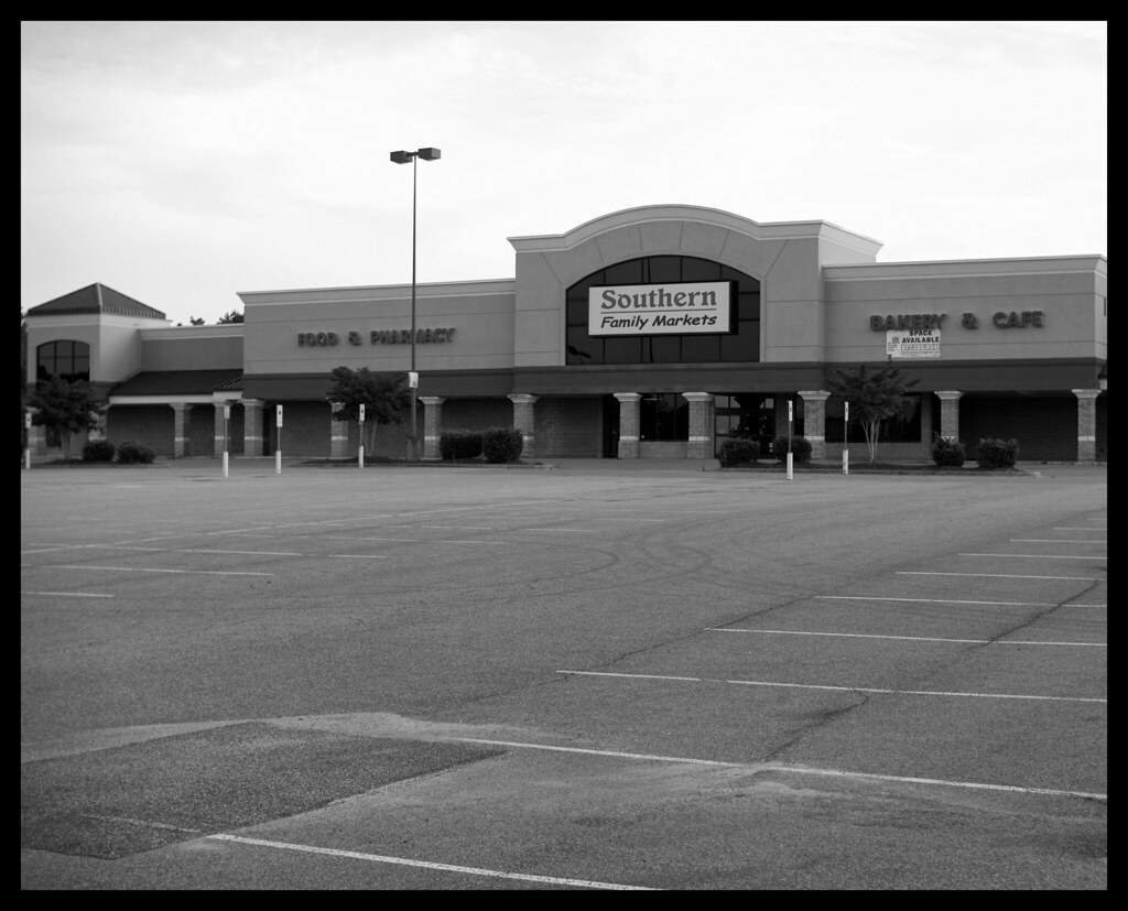 BILO A favorite market which closed a couple years ago. P… Flickr