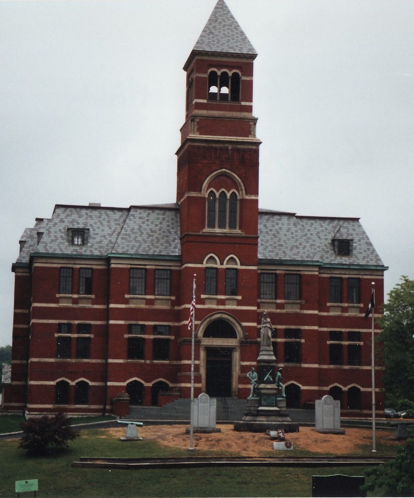 THE KINGSTON CITY HALL IN MAY 2000 Seen after renovations … Flickr