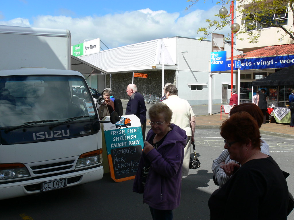 Nov809 Upper Hutt Farmers' Market Flickr