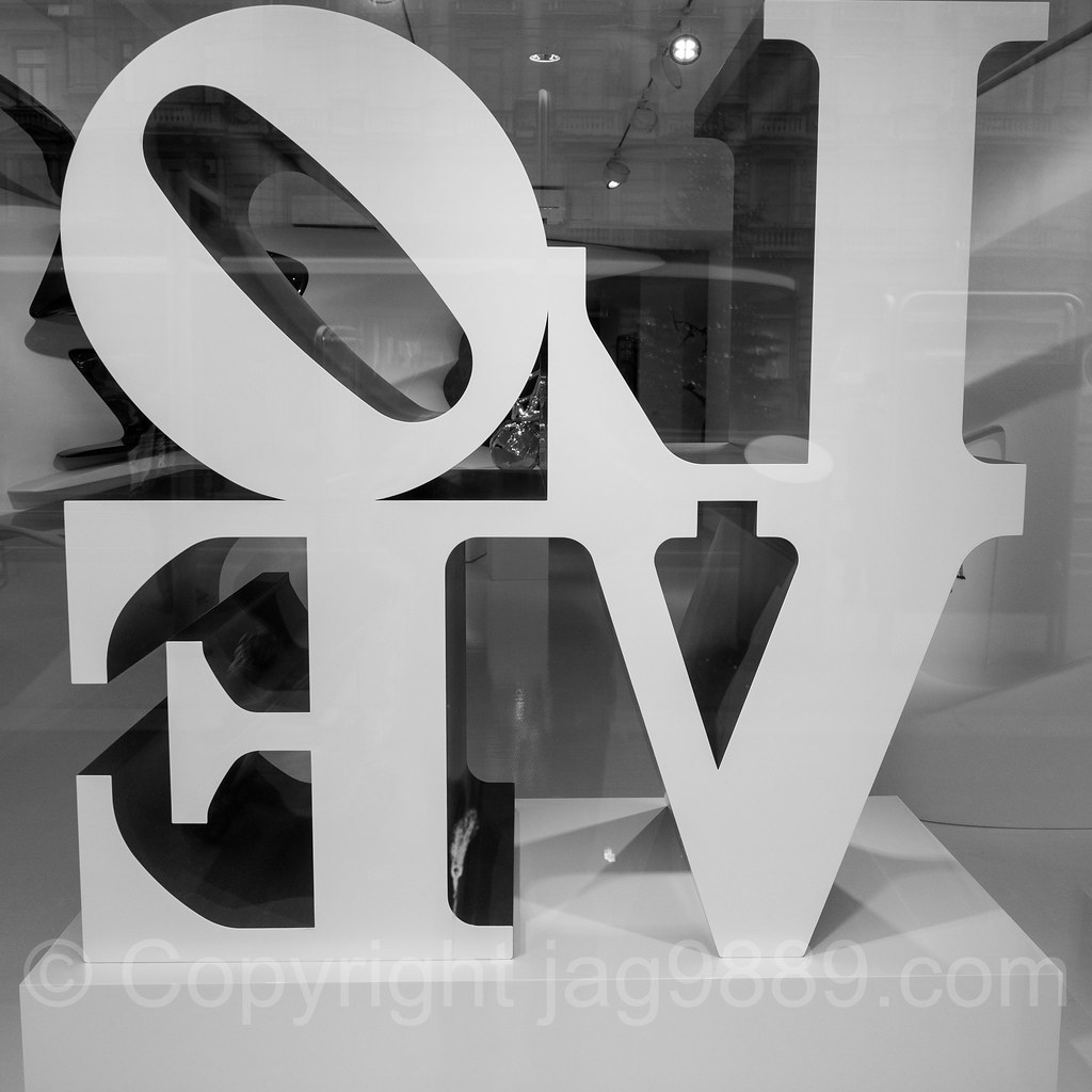LOVE Pop Art Sculpture by Robert Indiana, Galerie Gmurzyns… Flickr