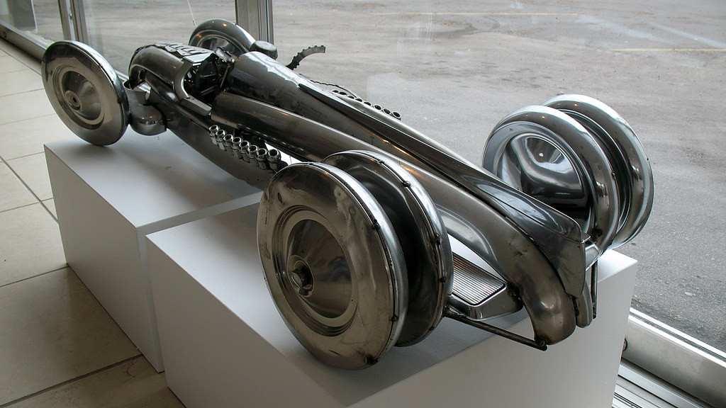 Automotive Sculpture Symbolic Art Gallery in La Jolla www.… Flickr