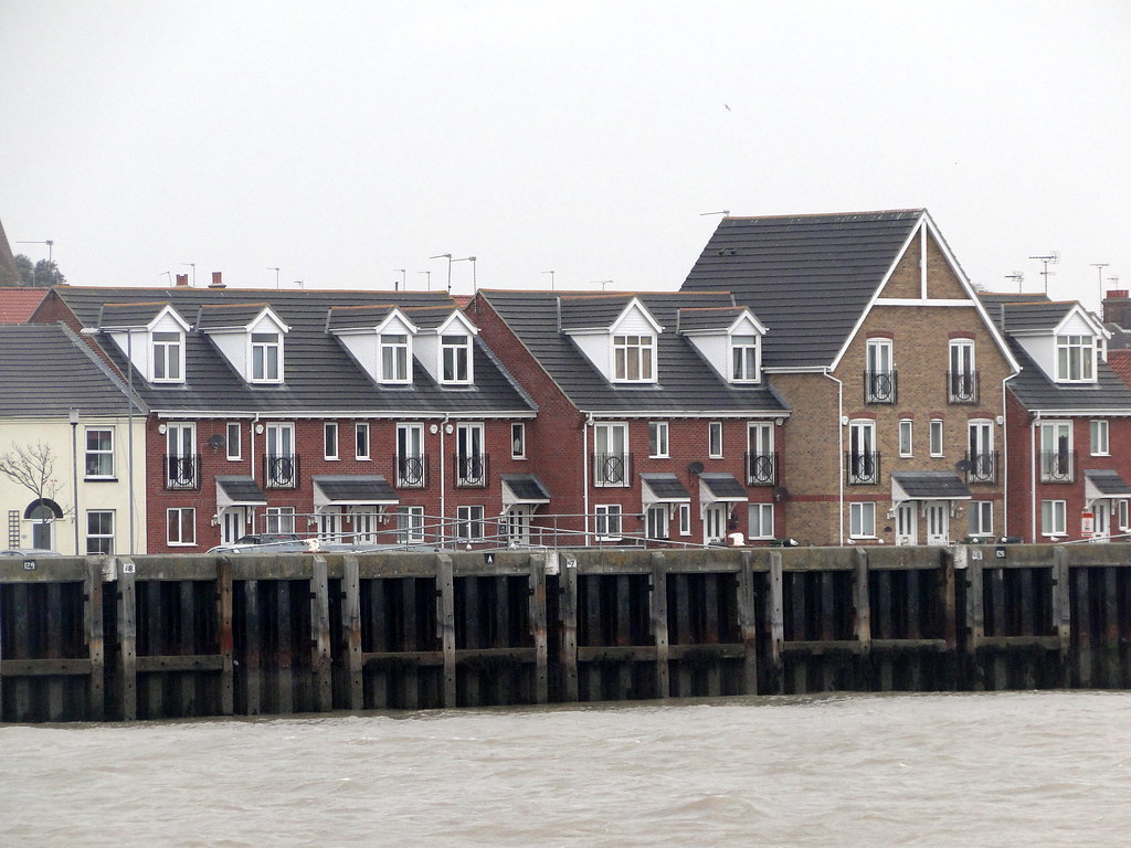 Houses along Gorleston quayside Moldovia Flickr