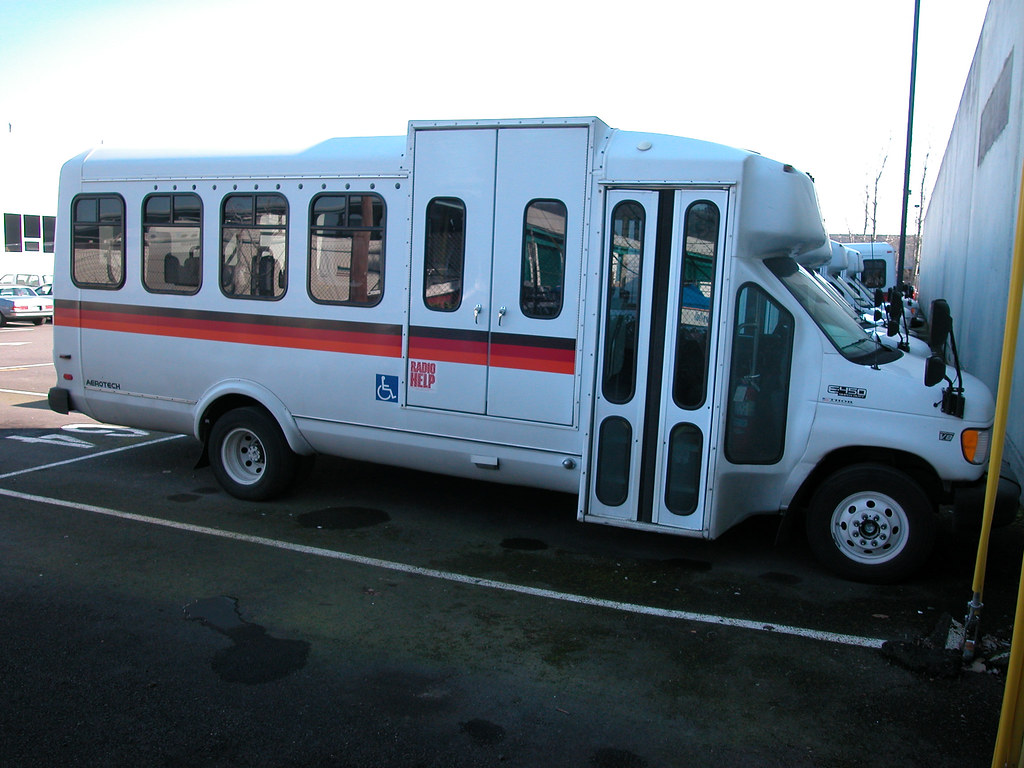 fleet25a TriMet LIFT paratransit fleet, as of 2004 Jason McHuff