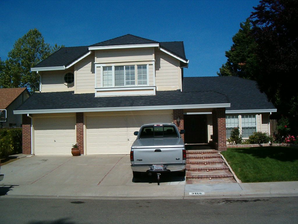 50 year asphalt shingle this is a 50 year asphalt shingle … Flickr