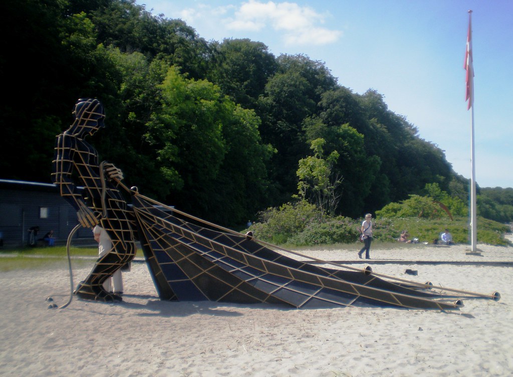 Hugh Ramage 'Fisher', Sculpture by the Sea, Aarhus Denmark… Flickr