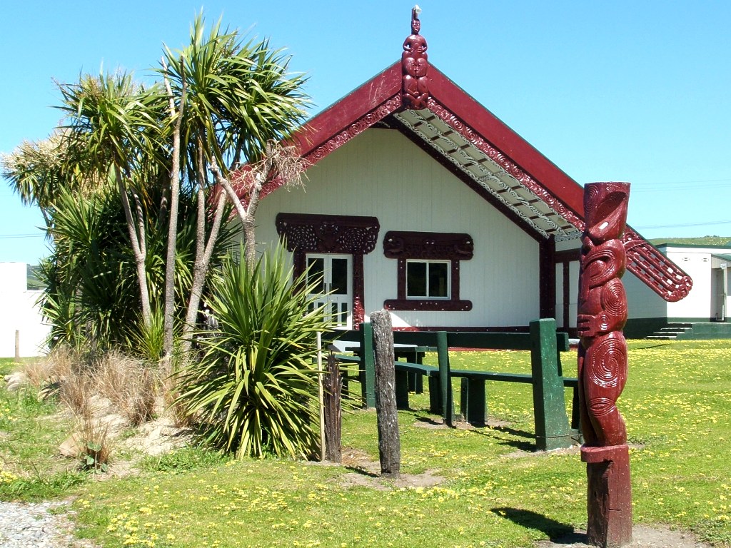 Waiparapara Marae, Tokomaru Bay hellendor Flickr