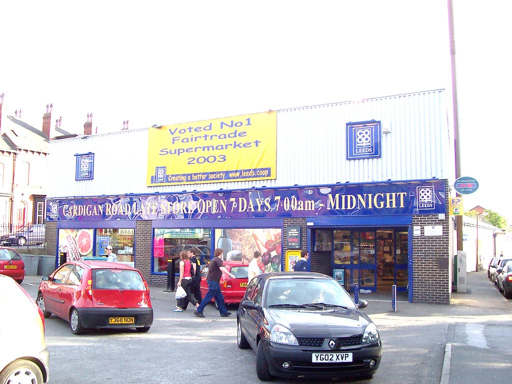 CARDIGAN ROAD [LEEDS] (132 Cardigan Rd, Ashville, Leeds LS… Flickr