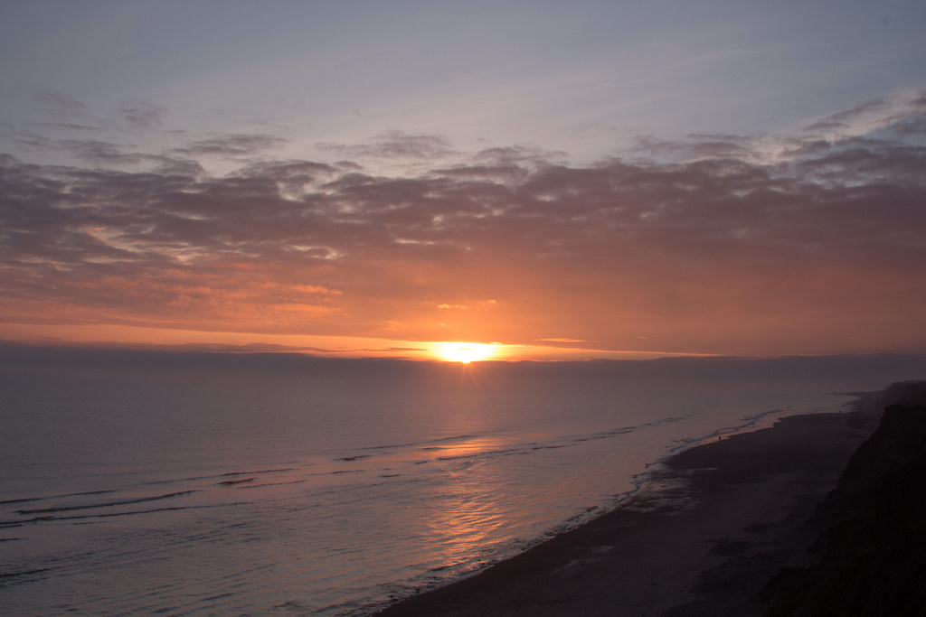 Sunrise over the North Sea Sunrise over the North Sea on t… Flickr