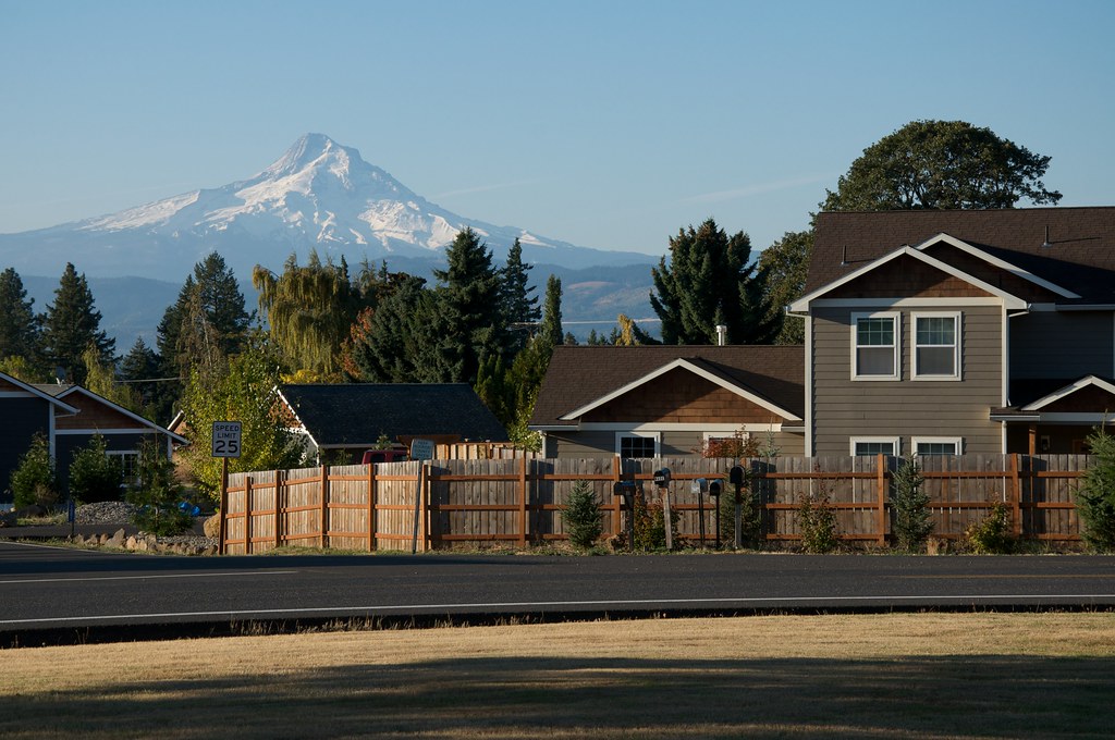 White Salmon, Washington Sam Beebe Flickr