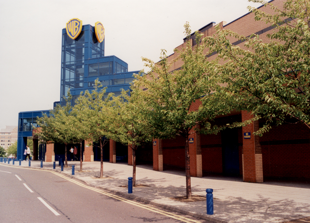 063291Warner Brothers cinema Manors Shieldfield Maybury M… Flickr