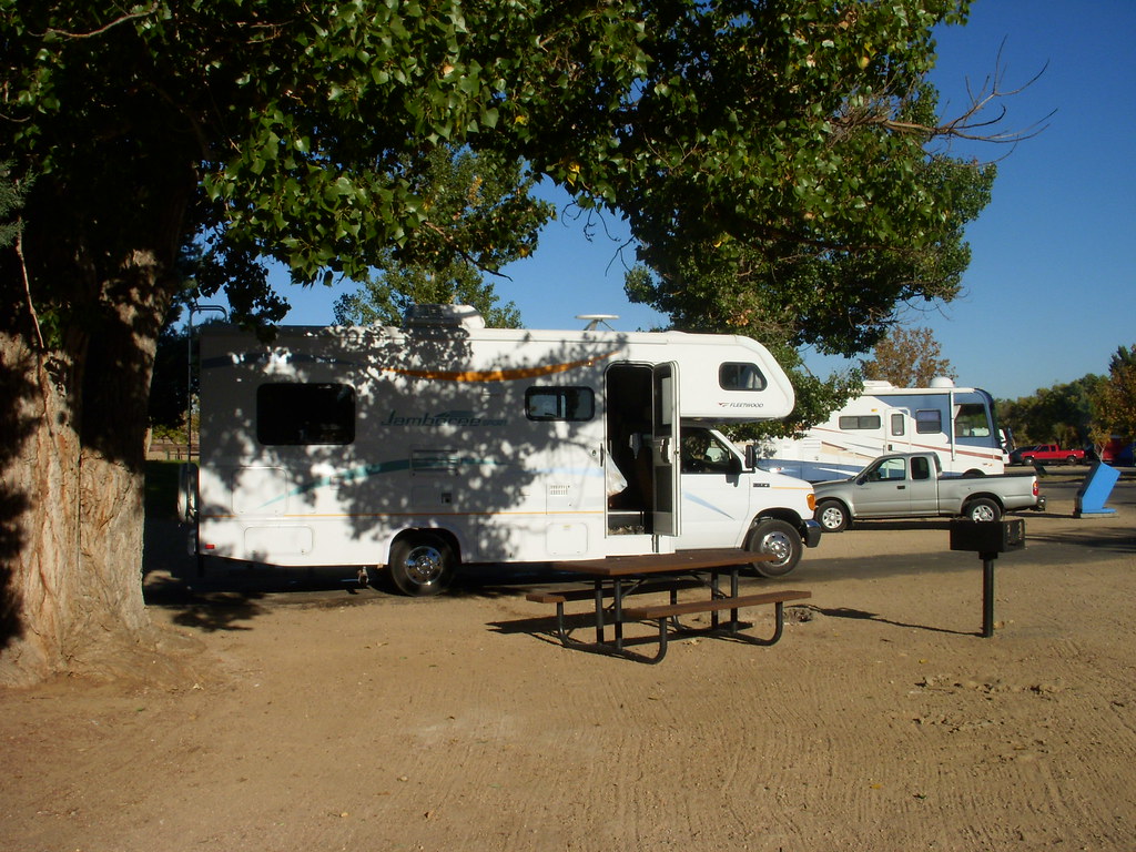 Victorville Night 4 This was a bit like the Ghetto of Ca… Flickr