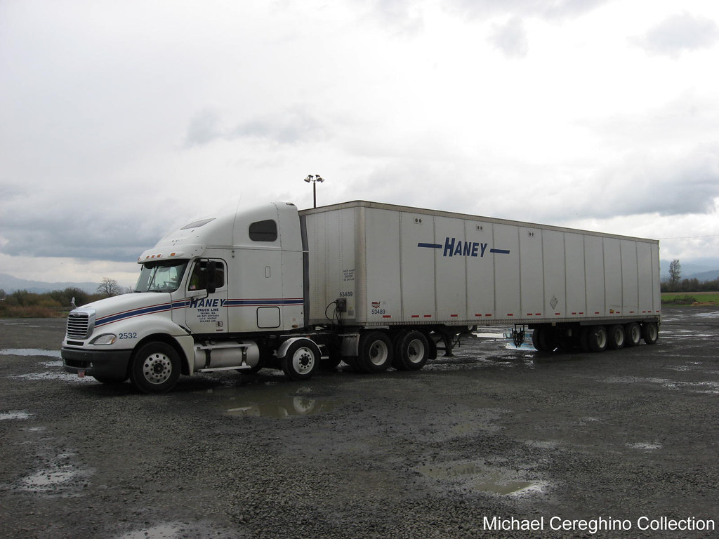 Haney Truck Line Freightliner Columbia heavy haul divison,… Flickr