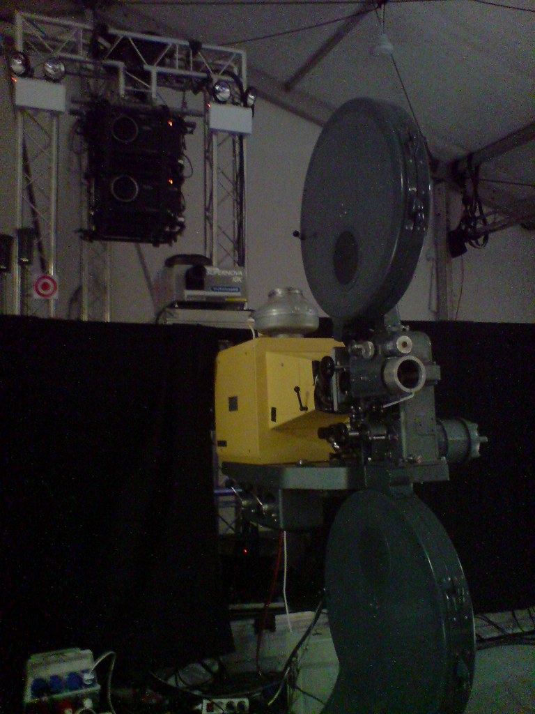 Projectors DSC00211 Bauer B5A 35mm, Slide Projector & 2 st… Flickr