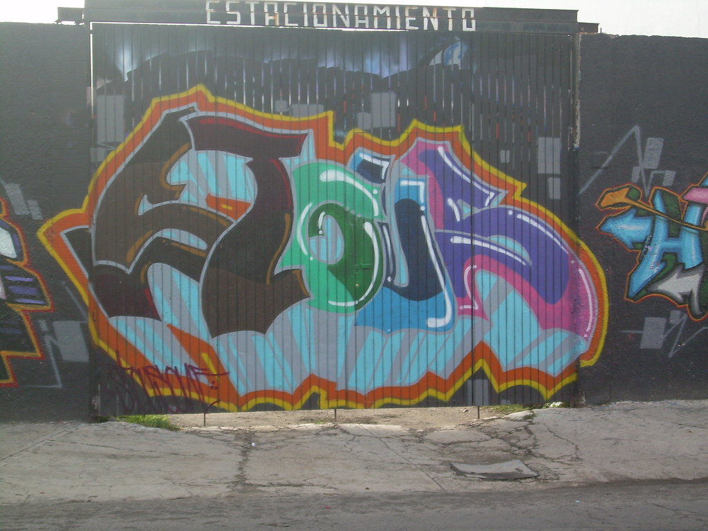 parking lot Gigi Villarreal Flickr