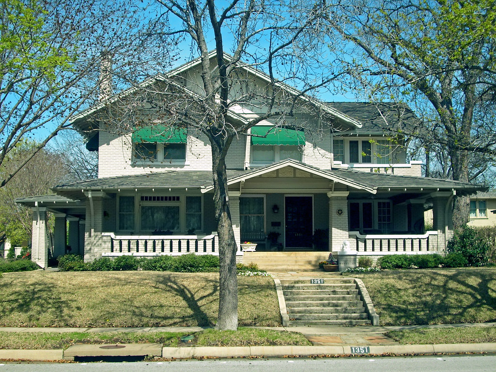 Mistletoe Heights House, Ft. Worth Another of the neighbor… Flickr