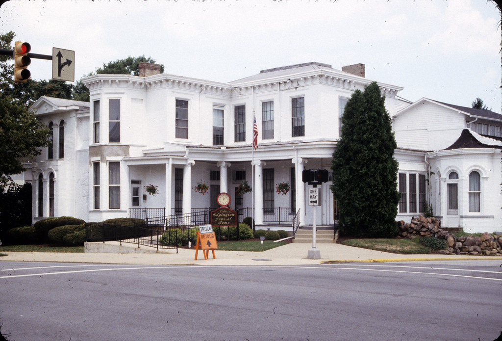 OH East Bound June 07 305 FisherEdgington Funeral Home a… Flickr