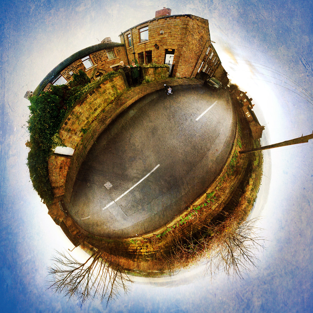 Combs Road, Thornhill in Dewsbury Flickr