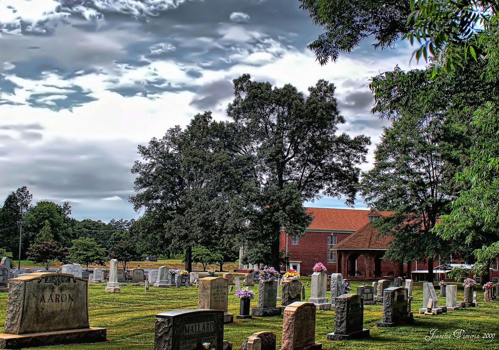 Cemetery at Reeds Baptist Church Made explore 11 August 20… Flickr