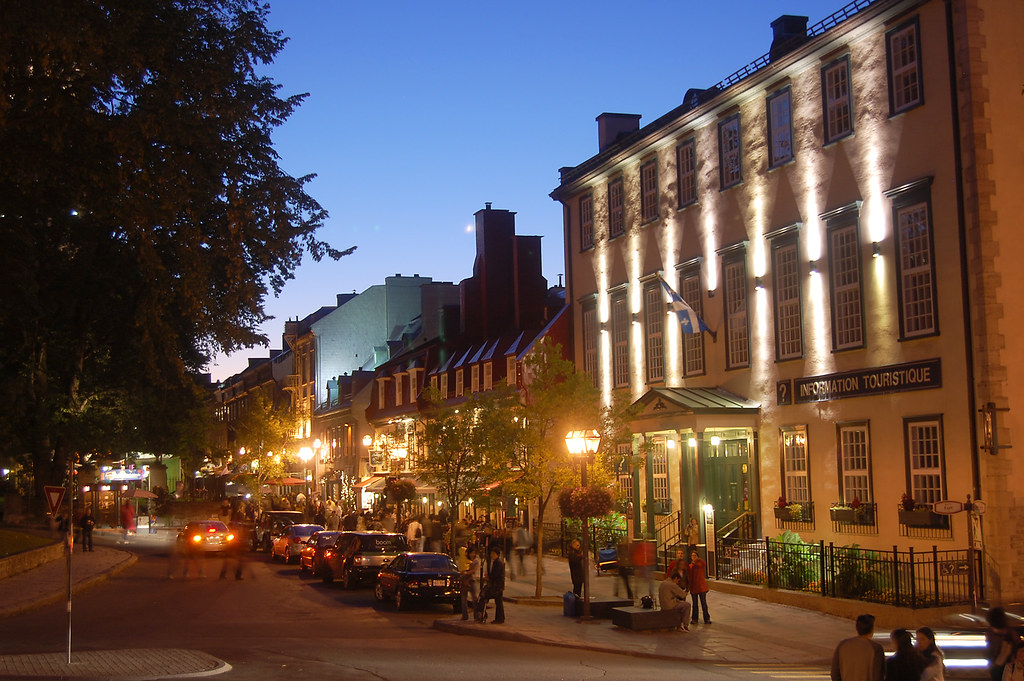 Rue St. Anne at Night Rue St. Anne at Night in old town Qu… Flickr