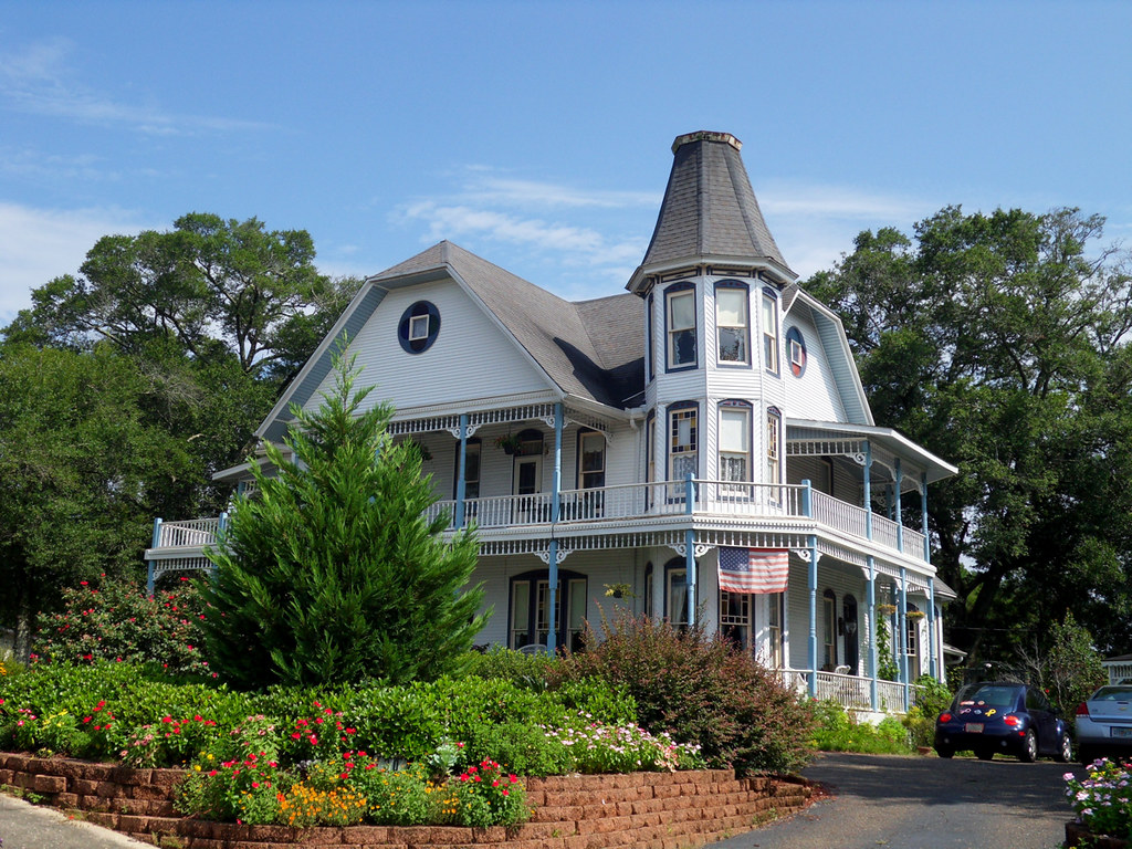 Sunbright Manor, 1890 / DeFuniak Springs, Florida steveartist Flickr