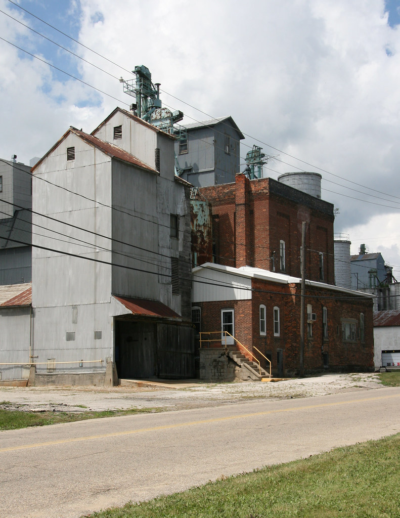 Grain Elevator Ithaca Michigan Old grain elevator south o… Flickr