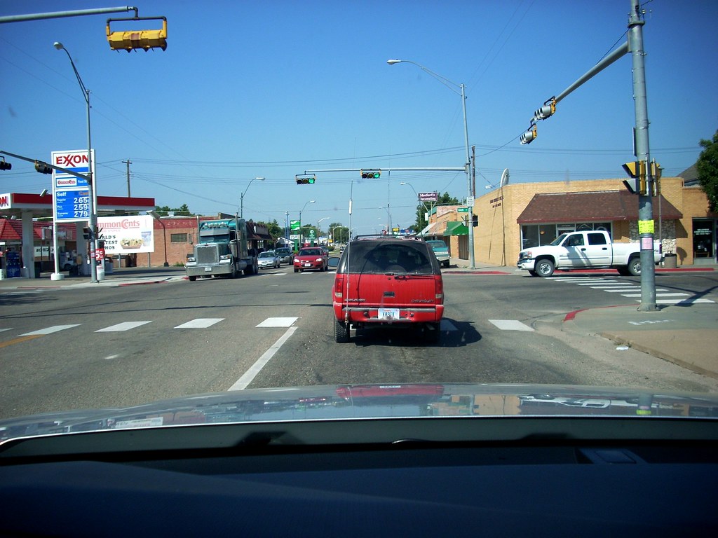 Downtown Chadron Headed west through the small town of Cha… Flickr