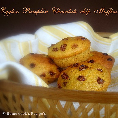 Eggless Pumpkin Chocolate Chip Muffins k_lavanya21 Flickr