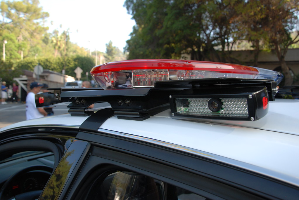 LOS ANGELES POLICE DEPARTMENT (LAPD) PONTIAC G8 LIGHT BAR & LPR CAMERA