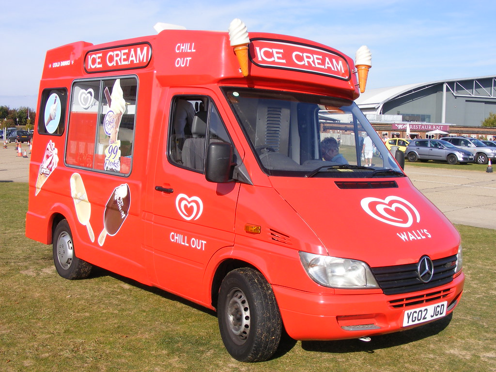 Ice Cream Van Mercedes YG02JGD Showbus 2009 a photo on Flickriver